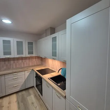 Dormar I Apartment *